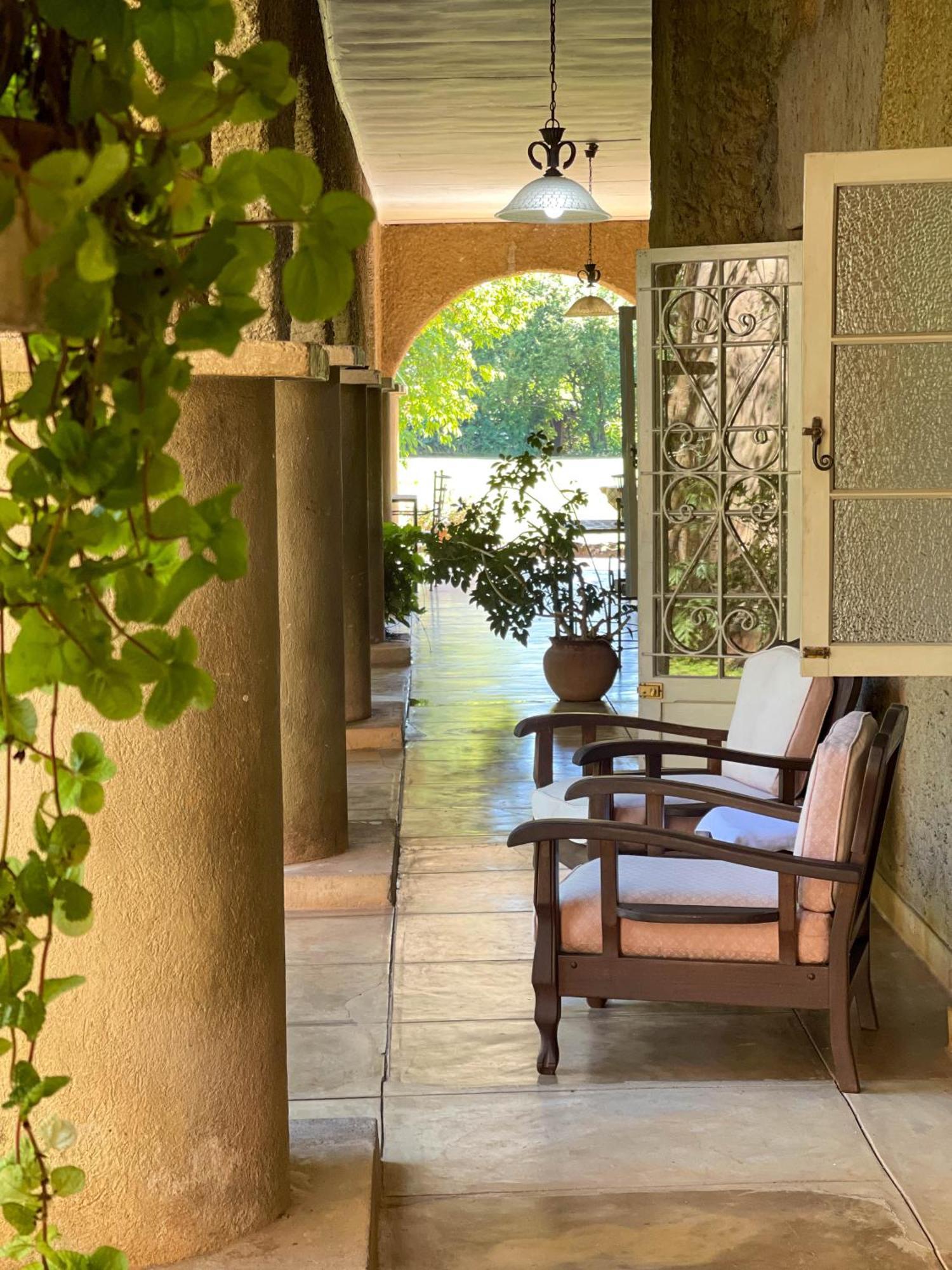 Huntingdon House And Chawani Bungalow Thyolo Екстер'єр фото
