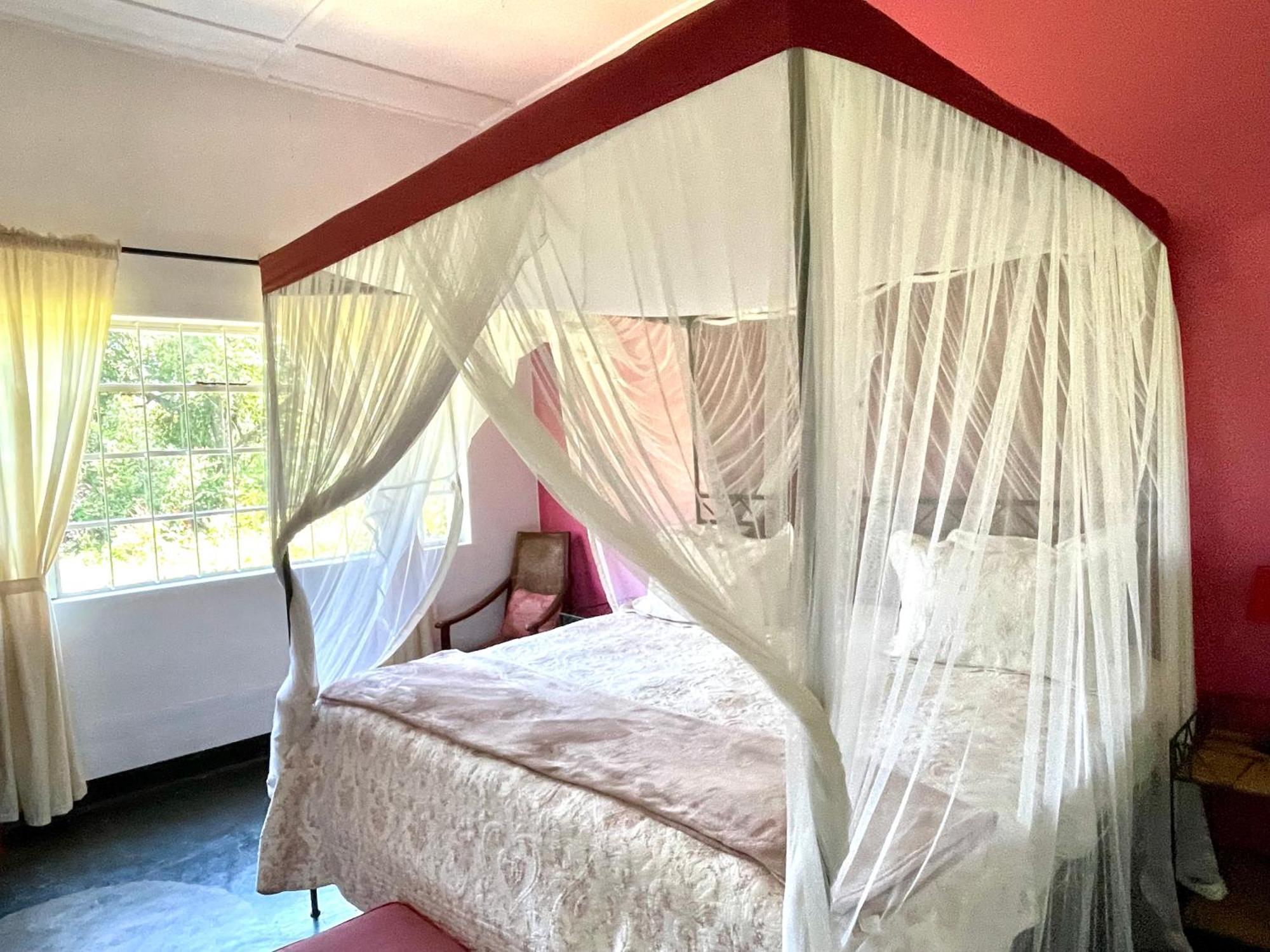 Huntingdon House And Chawani Bungalow Thyolo Екстер'єр фото